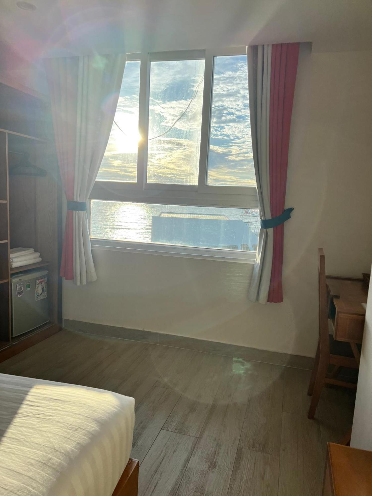 فندق Light House دونغ دونغ المظهر الخارجي الصورة